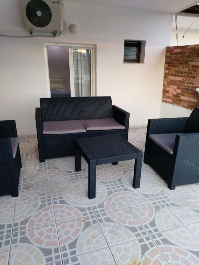 Vintage Apartment Sarande Exterior photo